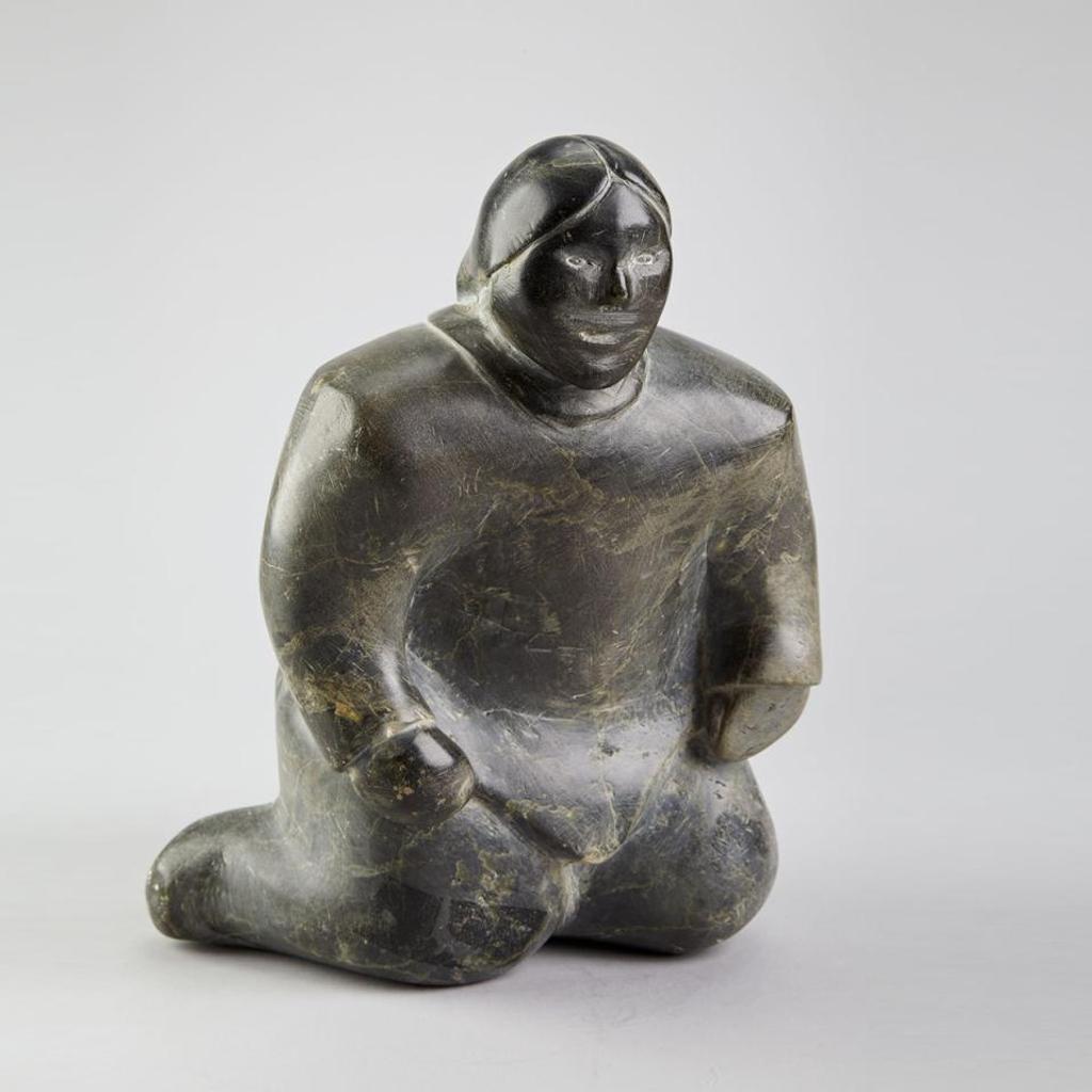 Mathew Aqigaaq (1940-2010) - Kneeling Woman