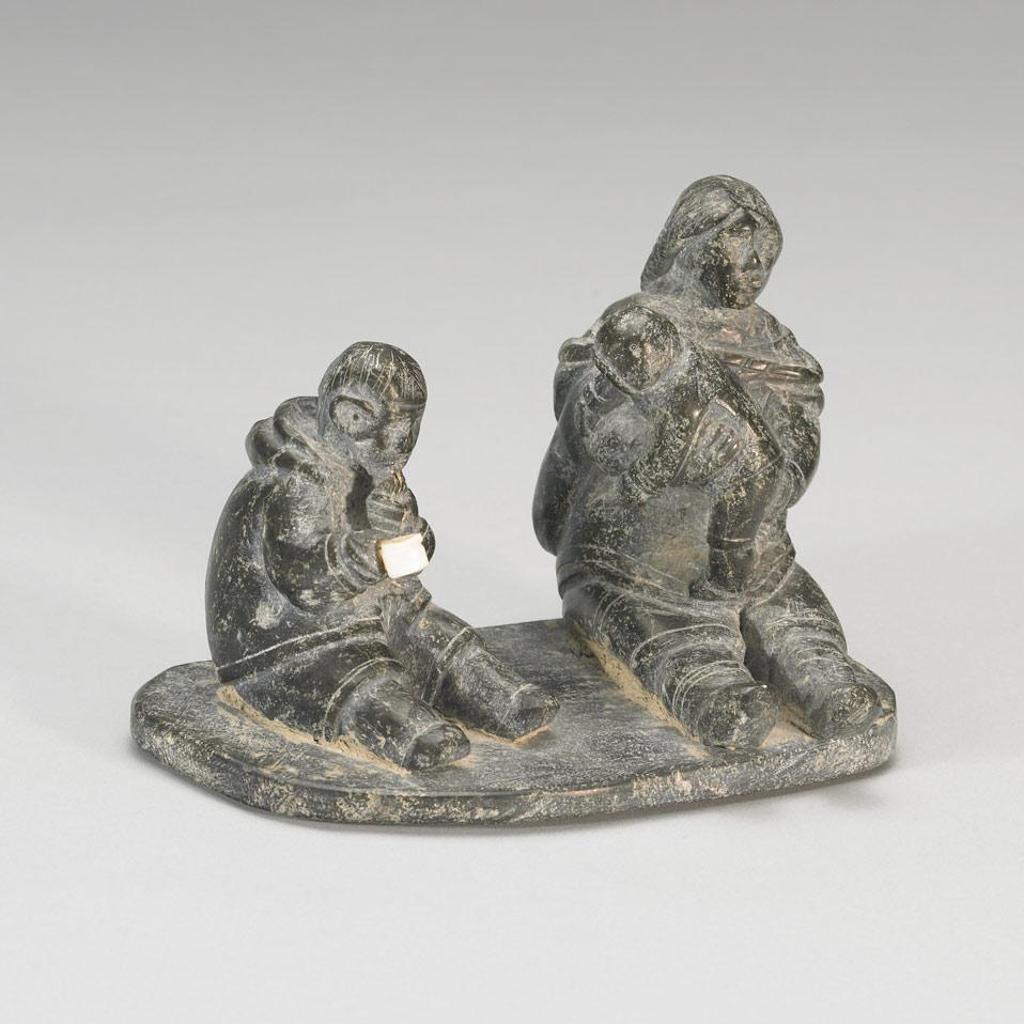 Ennutsiak (1896-1967) - Family Scene