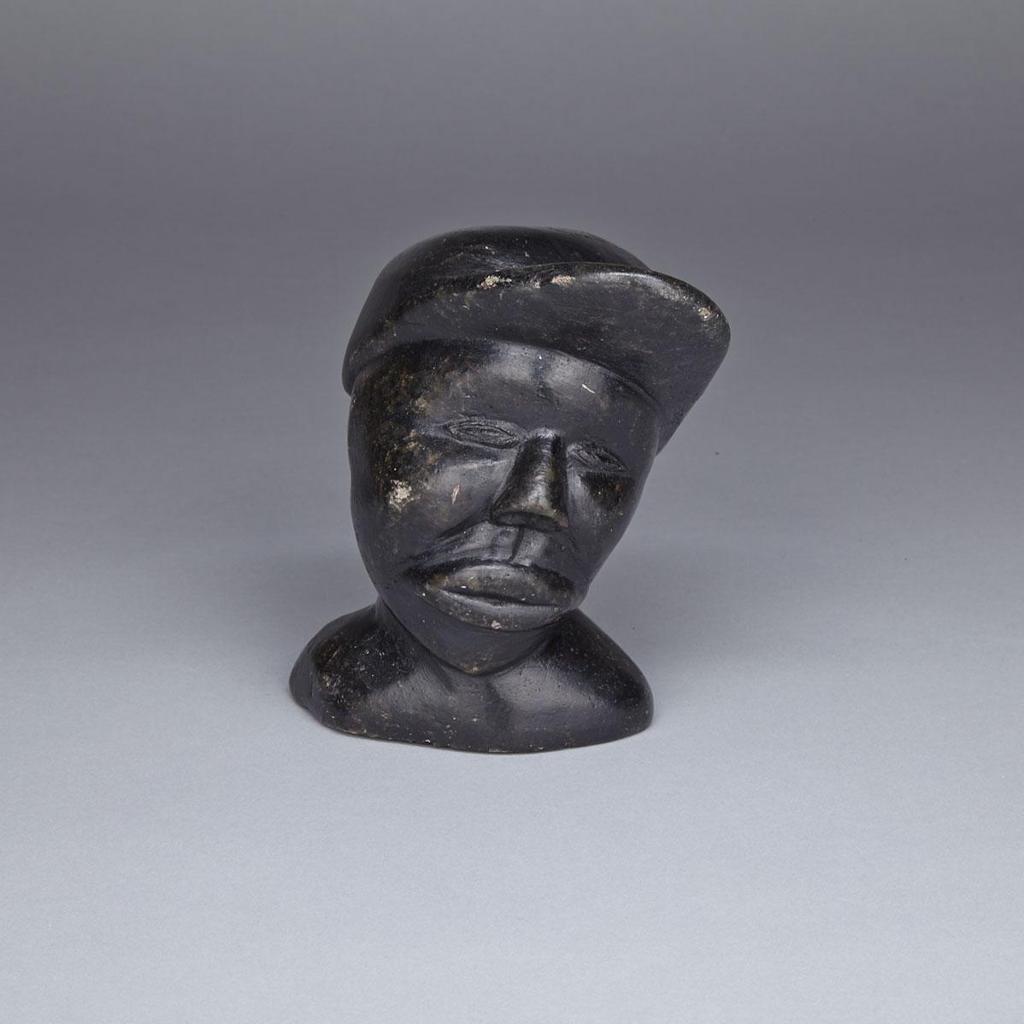 Pauloosie Kasadluak (1938) - Bust Of Boy In Cap