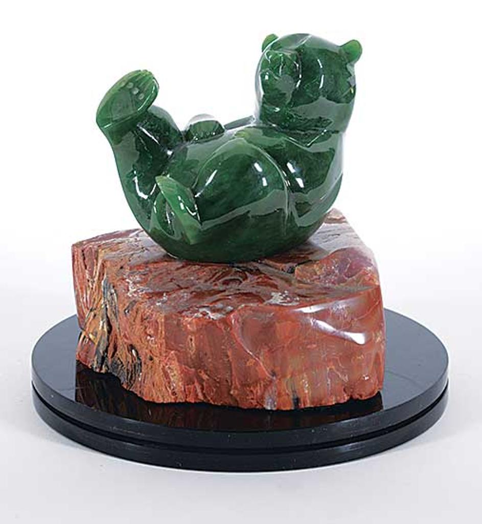 Lyle Sopel (1951) - Reclining Bear