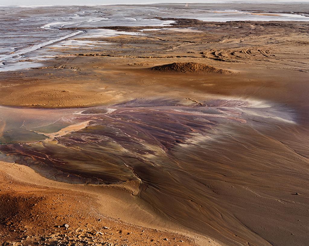Edward Burtynsky (1955) - Mines #15, Inco Tailings Pond, Sudbury, Ontario