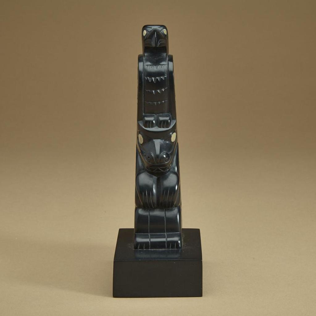 Glen Pollard (1957) - Raven And Bear Totem