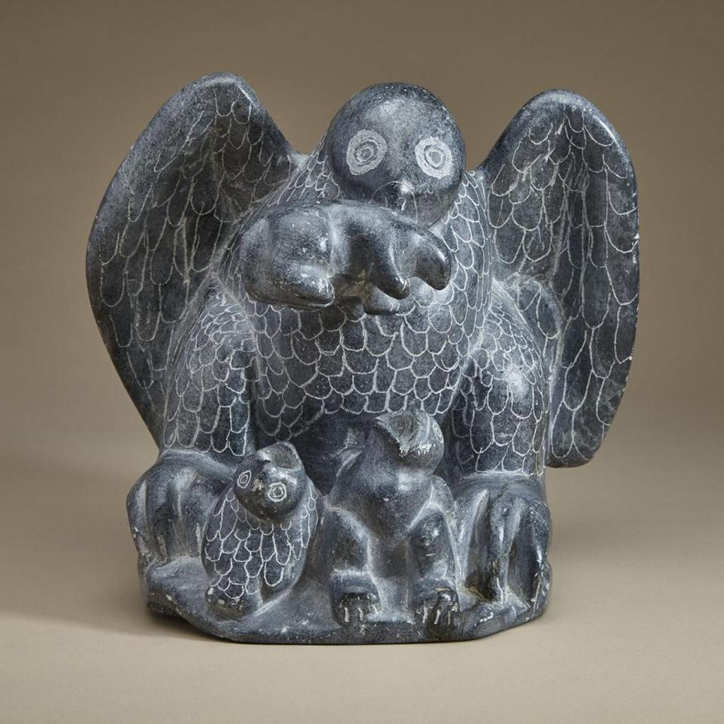 Davidialuk Alasua Amittu (1910-1976) - An Owl Feeding Her Young