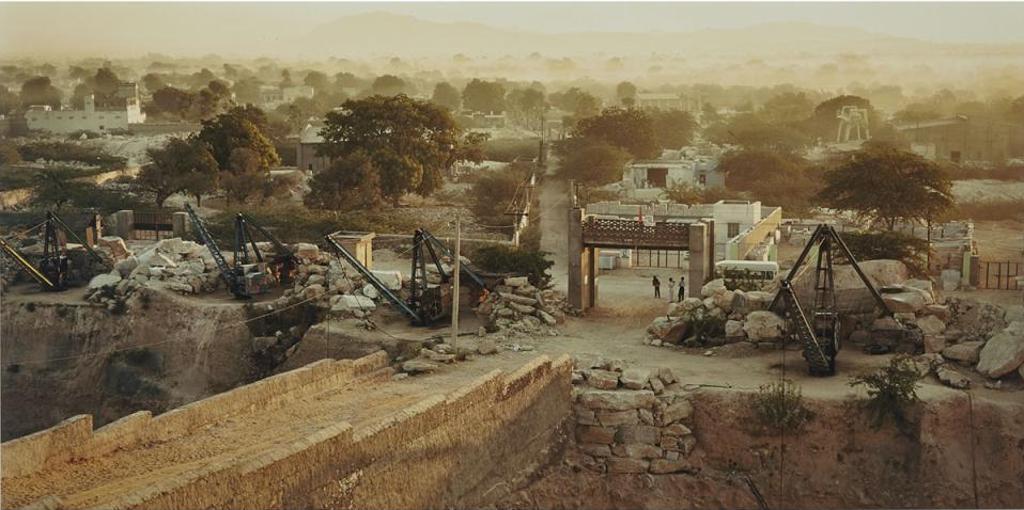 Edward Burtynsky (1955) - Makrana Marble Quarries #18, Rajasthan, 2000