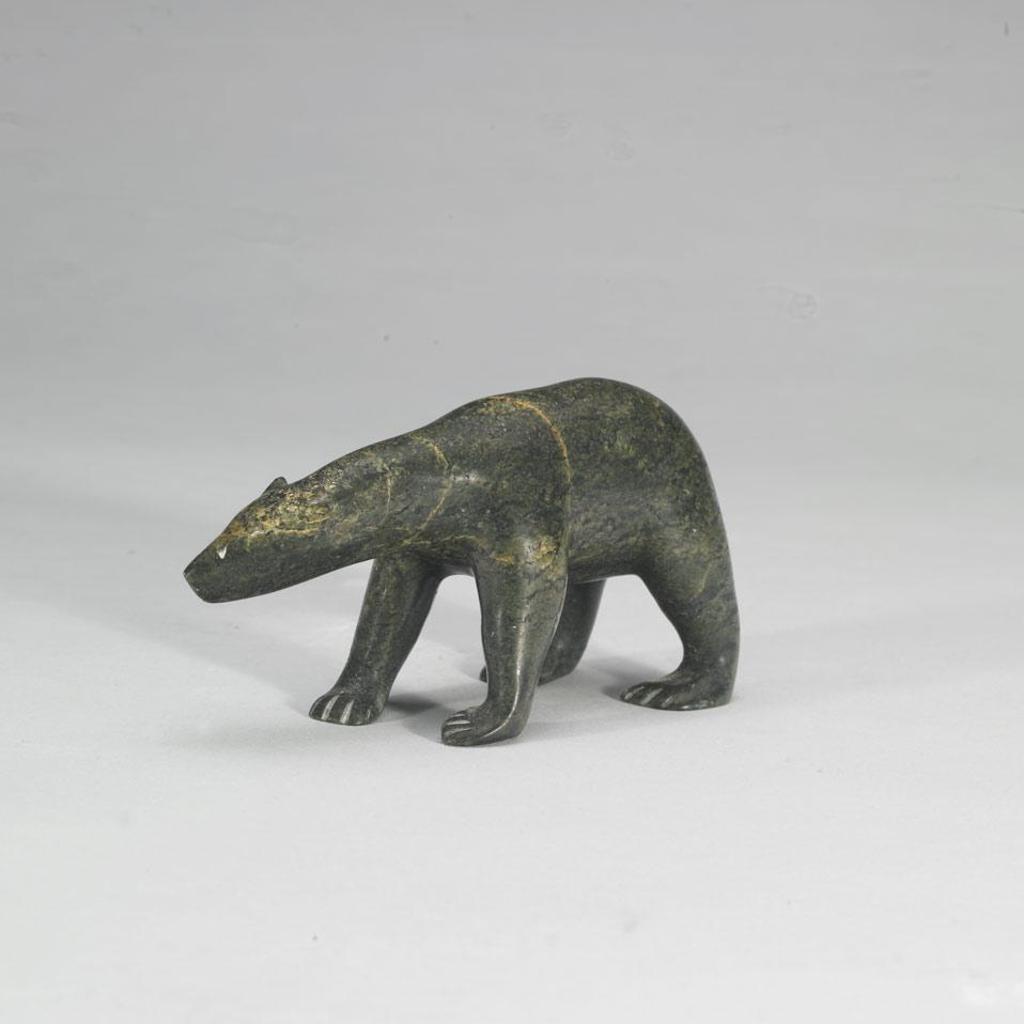 Saila Kipanek (1948) - Bear