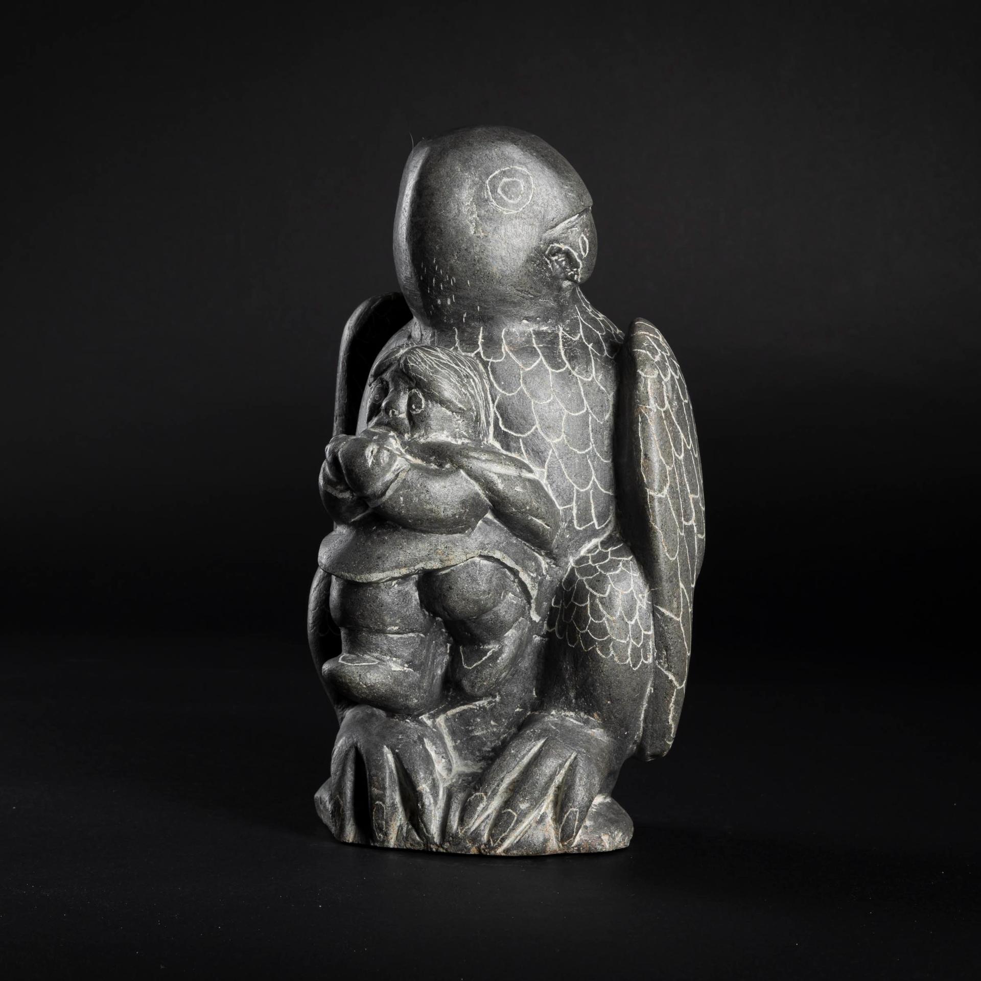 Davidialuk Alasua Amittu (1910-1976) - Bird With Child Ca.1976