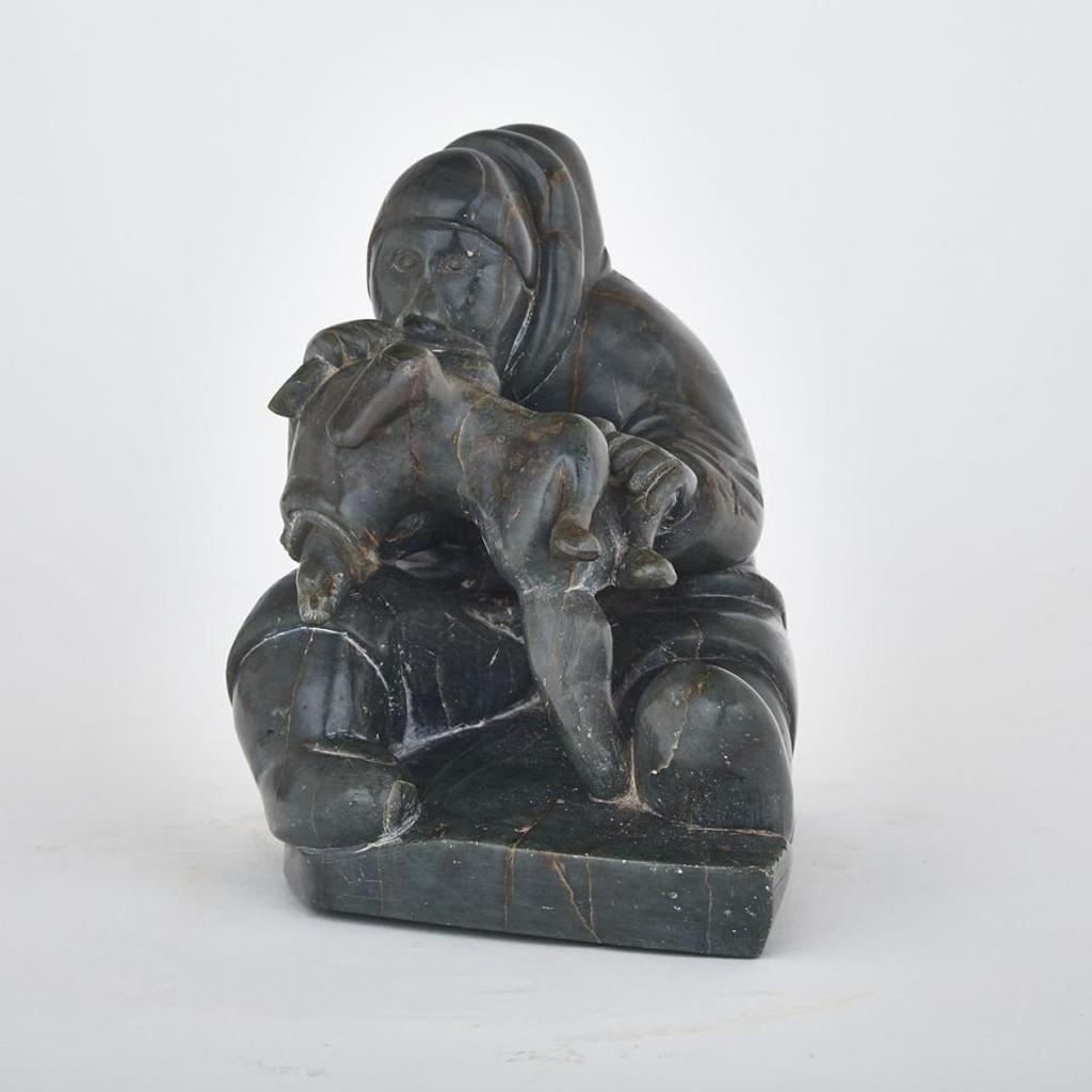 Sarollie (Syollie) Weetaluktuk (1906-1962) - Hunter Biting Dog