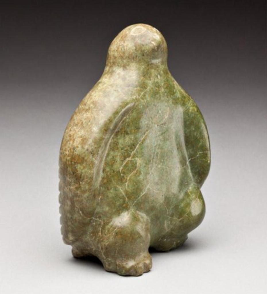 Latcholassie Akesuk (1919-2000) - Seated owl, ca. lat 1960s-early 1970s