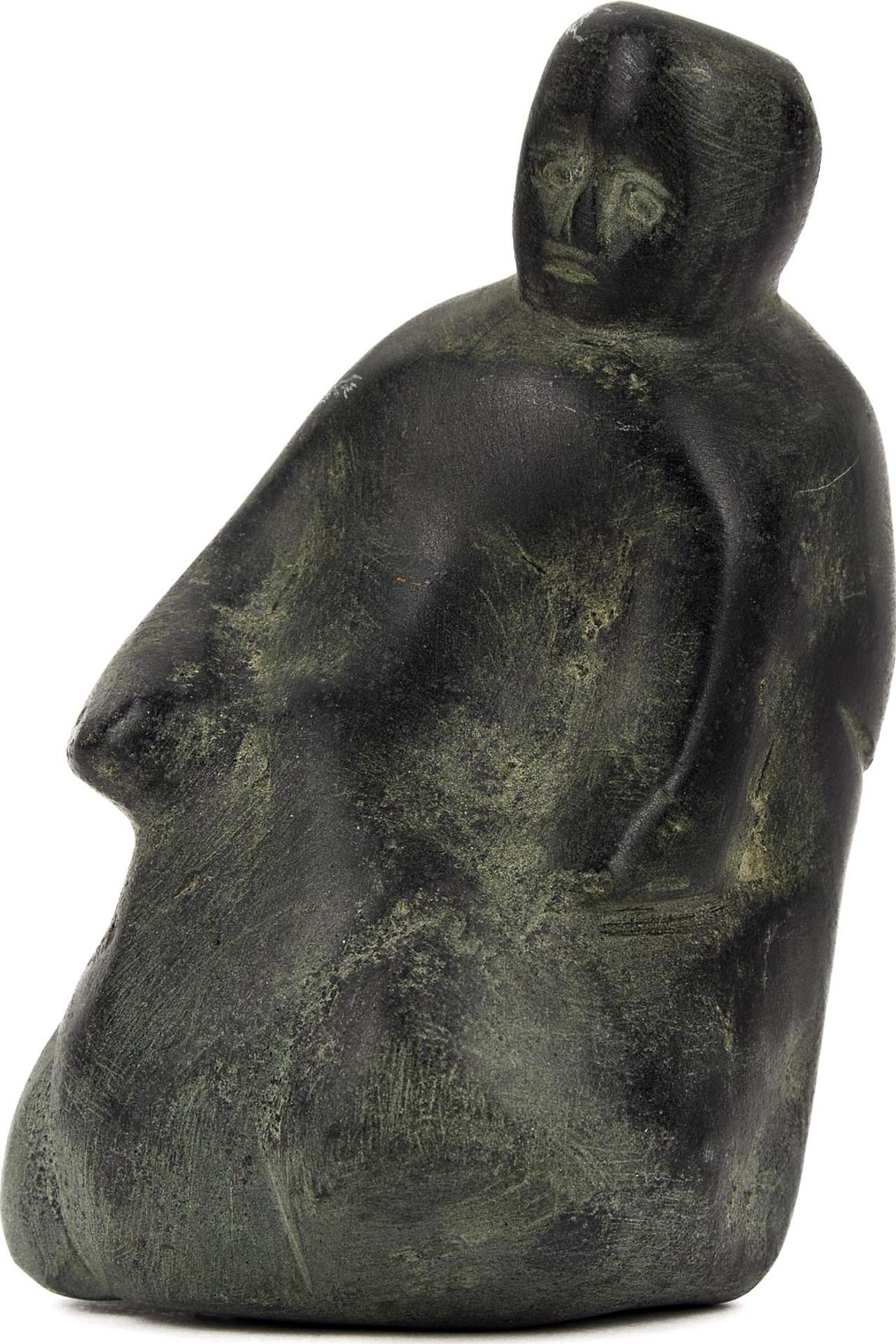 Camille Manngilik Iquliq (1962-2005) - Kneeling Figure