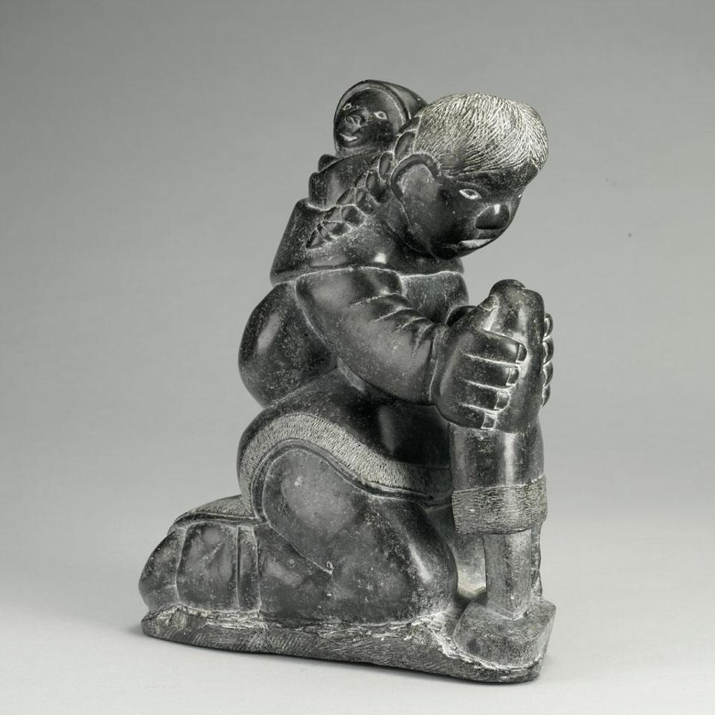 Davidee Saumik (1925-1984) - Mother & Child With Kamik