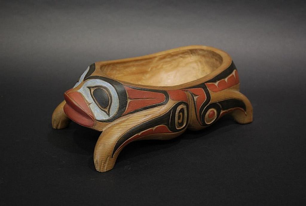 Fred Yeltatzie - a carved and polychromed Frog bowl
