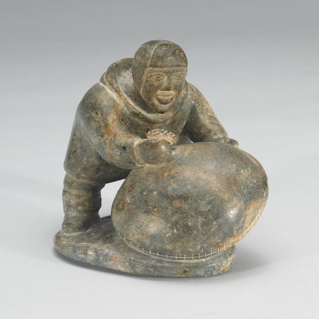 Anautaq Kiatainaq (1927) - Man Filling Seal Bladder