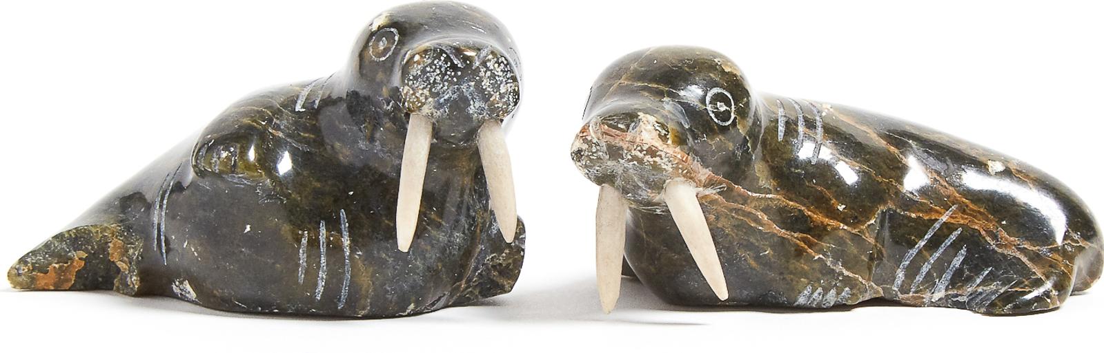 Joanasie Korgak (1973) - Two Walruses