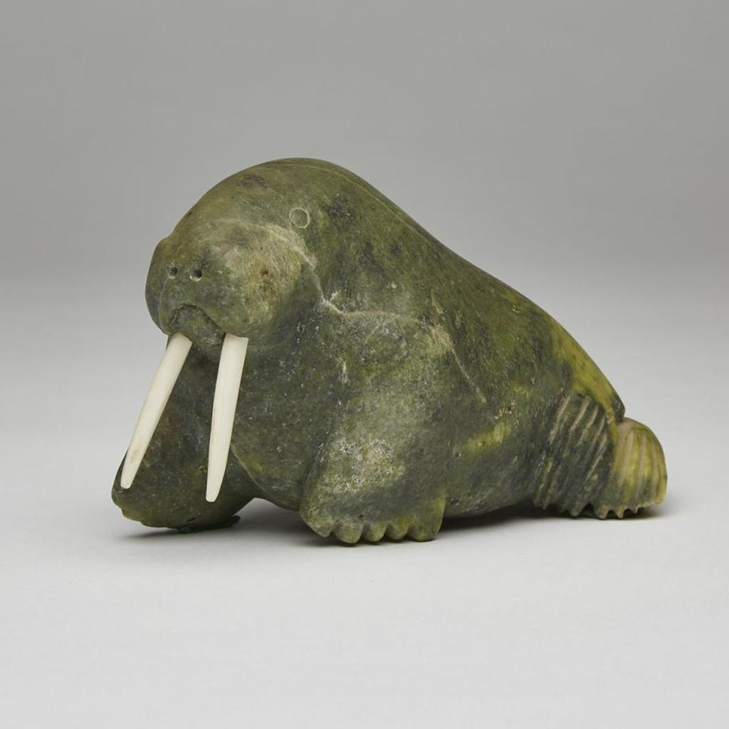 Mary Koomwartok Ashoona (1938) - Walrus