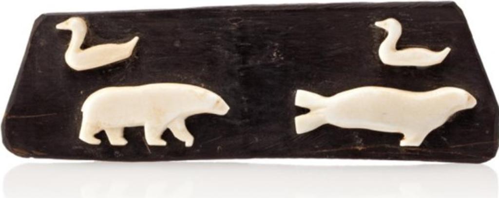 Leonie Aningnaq Oogaaq (1928-1975) - Panel with Animal Reliefs