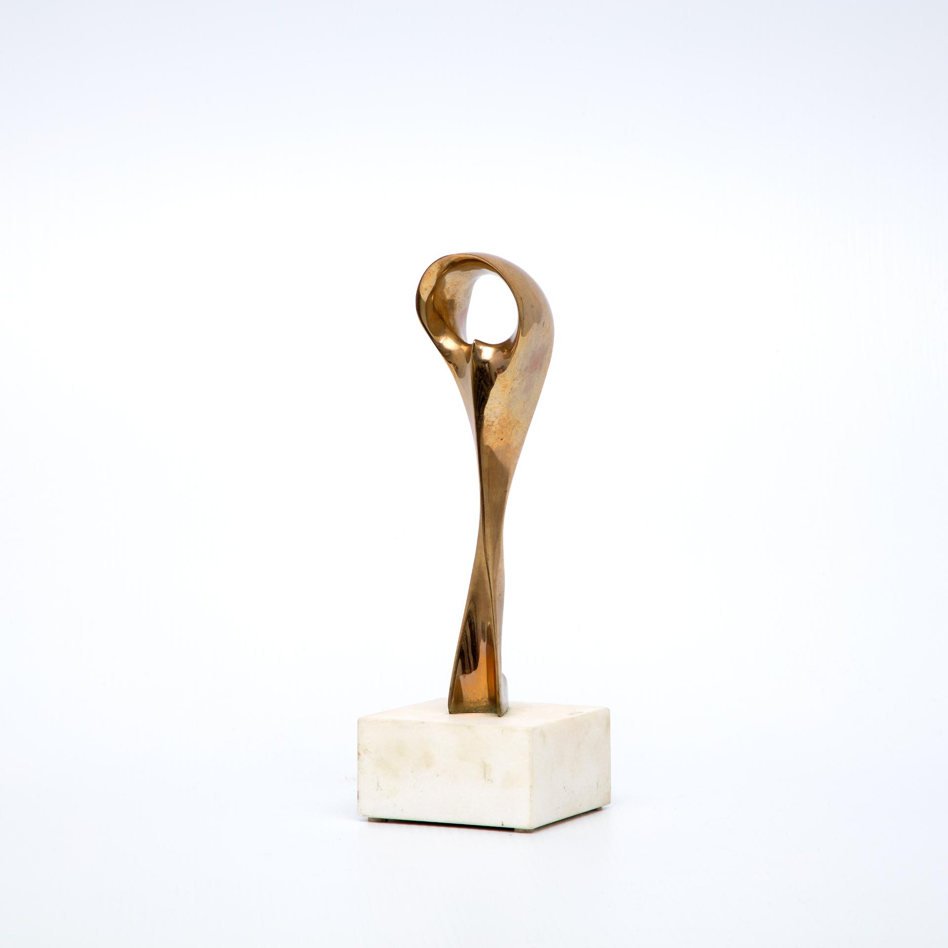 Antonio Grediaga Kieff (1936) - Antonio Grediaga Kieff, Pierced Form, c. 1970