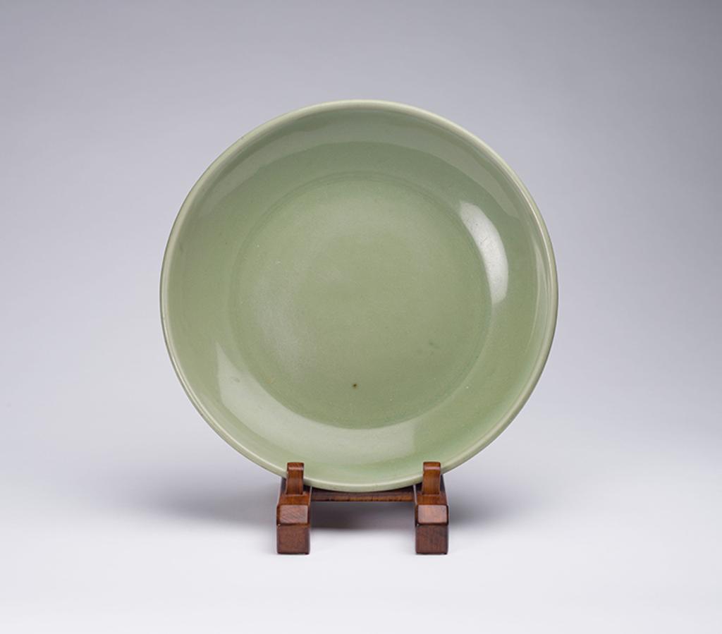 Chinese Art - Large Chinese Celadon Longquan Shallow Dish, 14th/15th Century