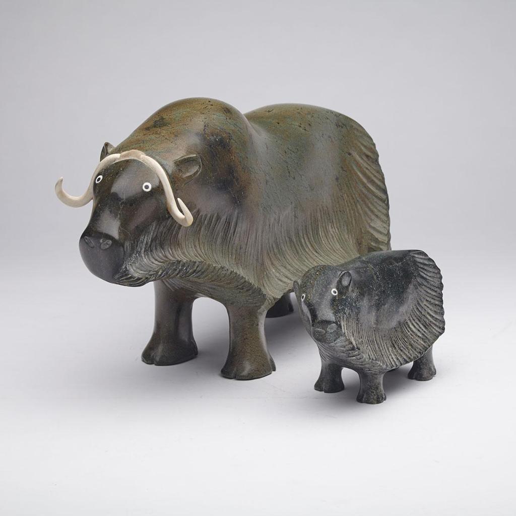 Nuveeya Ipellie (1920-2010) - Musk Ox And Calf