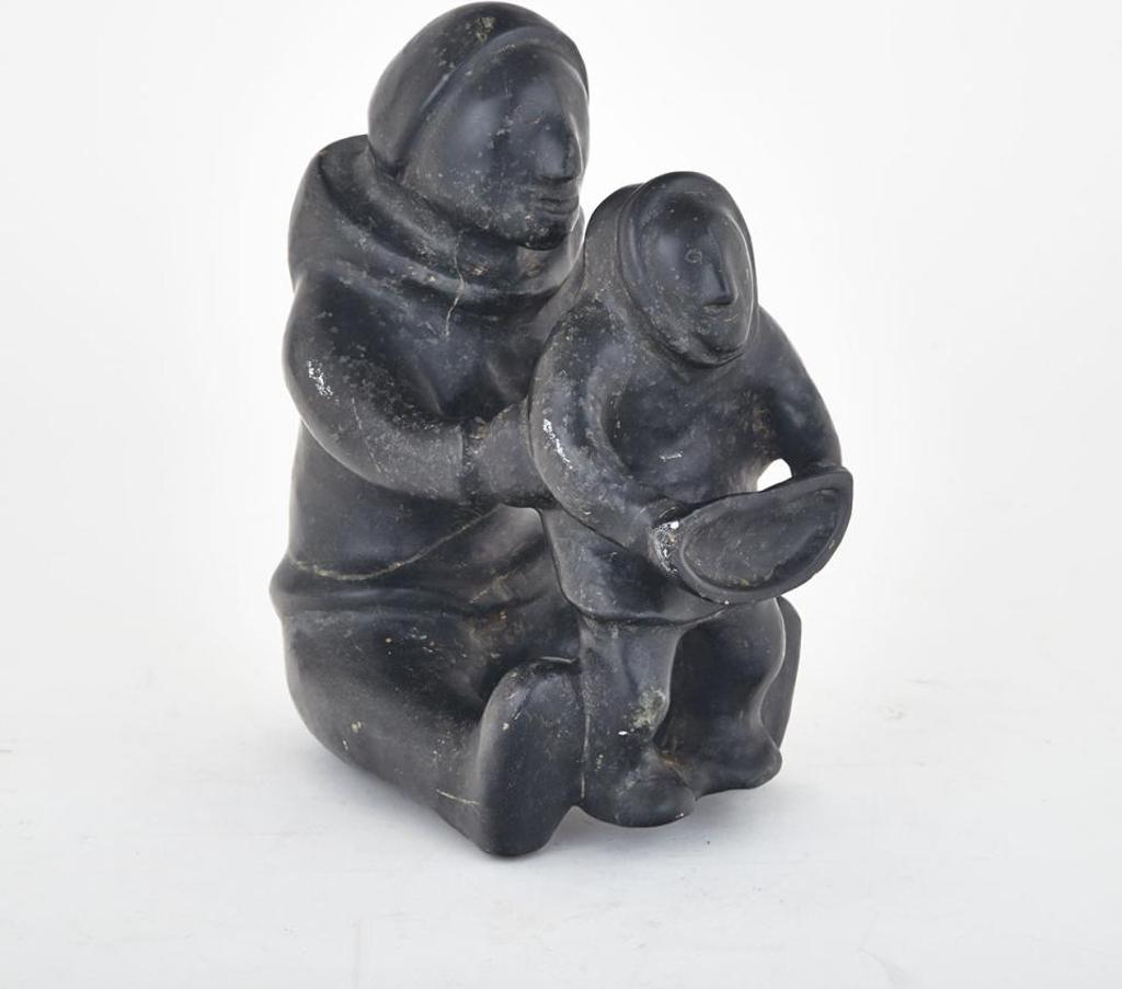Julia Amaroalik (1935) - Woman And Child With Kudlik