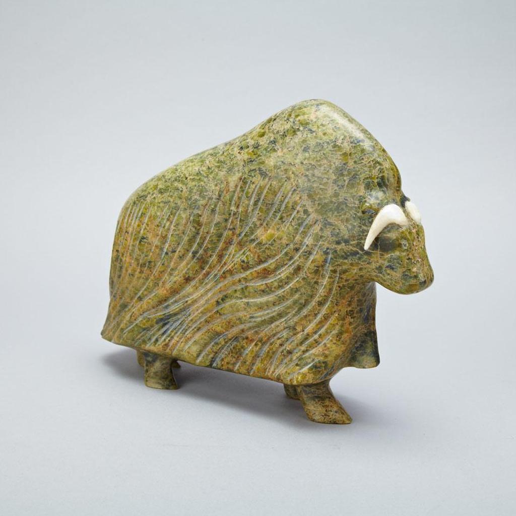 Kananginak Pootoogook (1935-2010) - Running Musk Ox