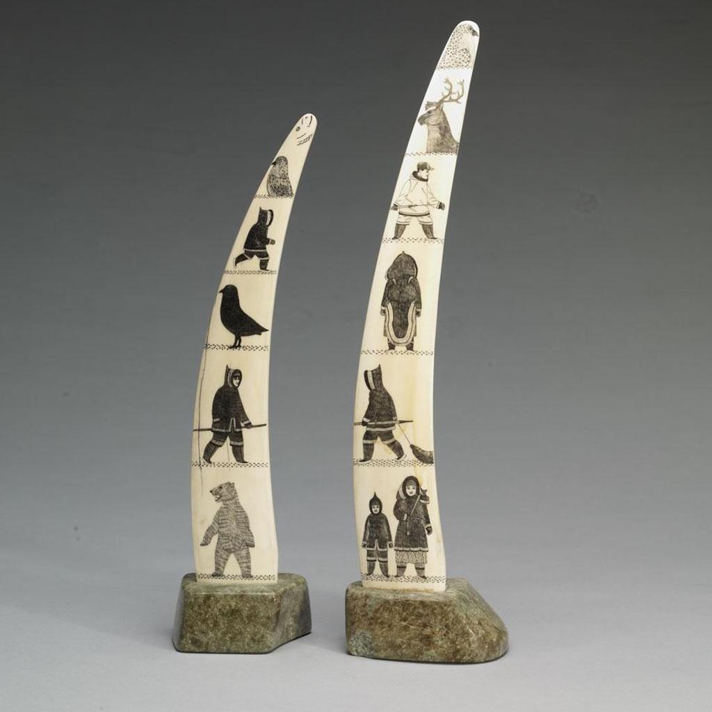 Davidee Itulu (1929-2006) - Pair Of Incised Tusks On Bases