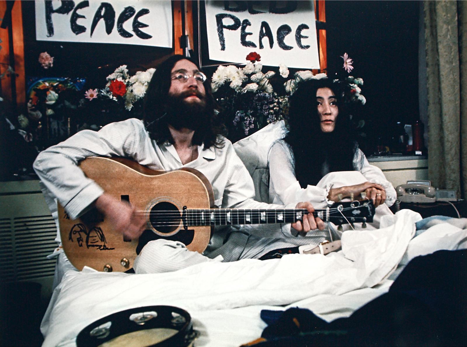 Gerry Deiter (1934-2005) - John Lennon & Yoko Ono At Their Montreal Bed-In For Peace (From Bed-In For Peace, Montreal, June 1, 1969), Printed In 2009