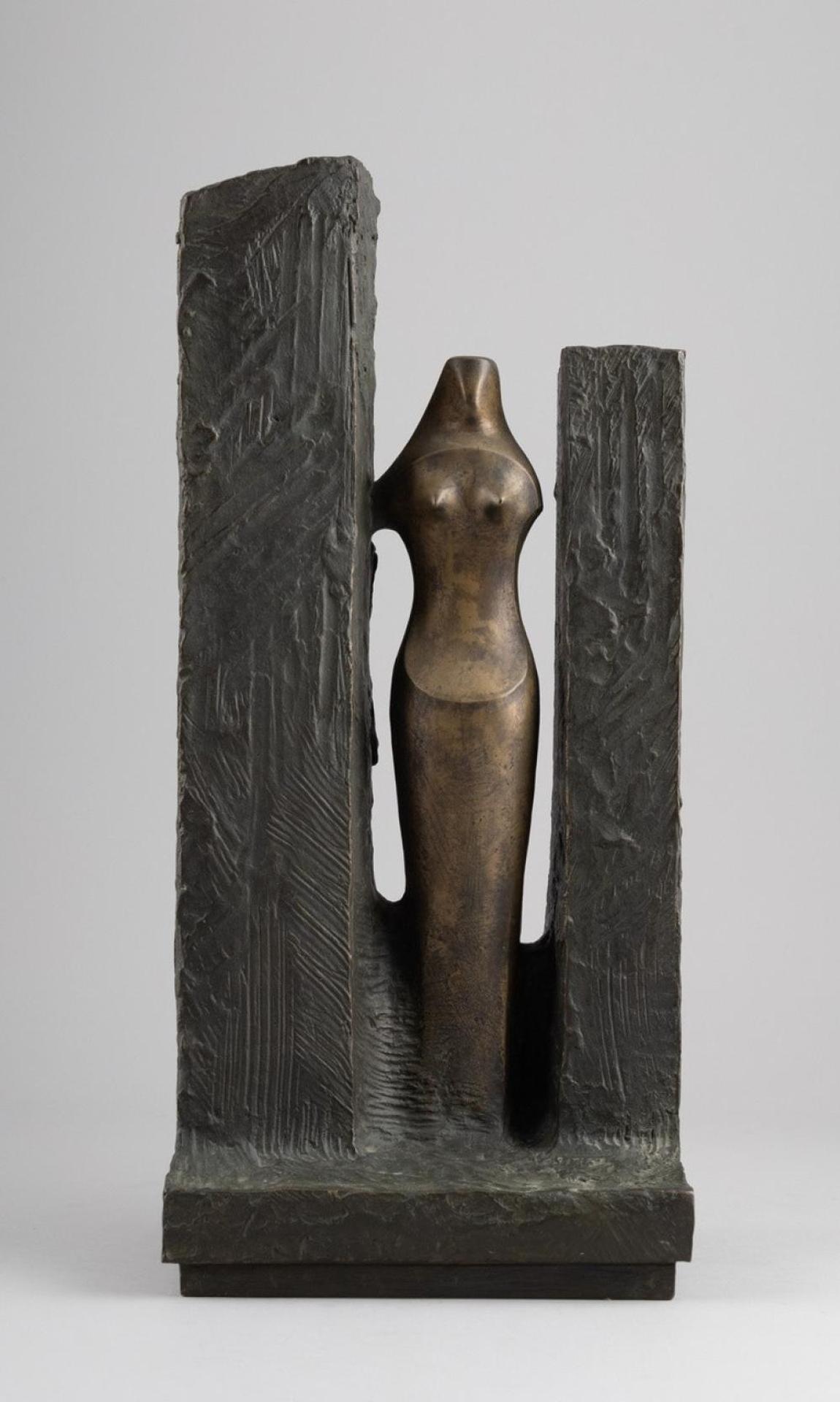 Joachim Berthold (1917-1990) - #192 Human Figure Between Blocks 1976/77