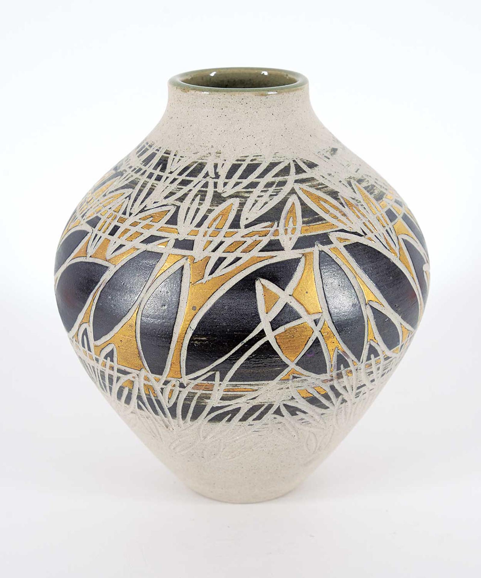 Luke Orton Lindoe (1913-1998) - Pot