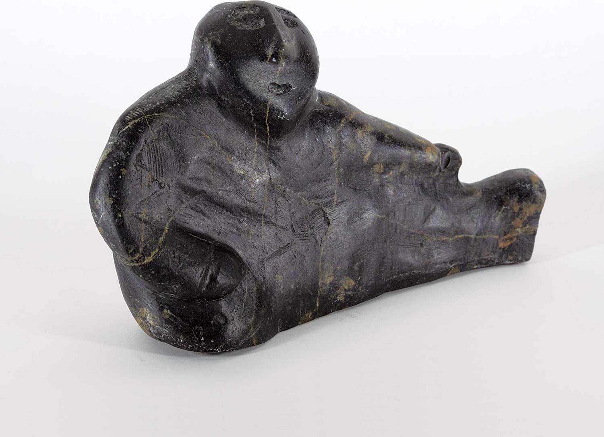 Camille Manngilik Iquliq (1962-2005) - Untitled - Stretching