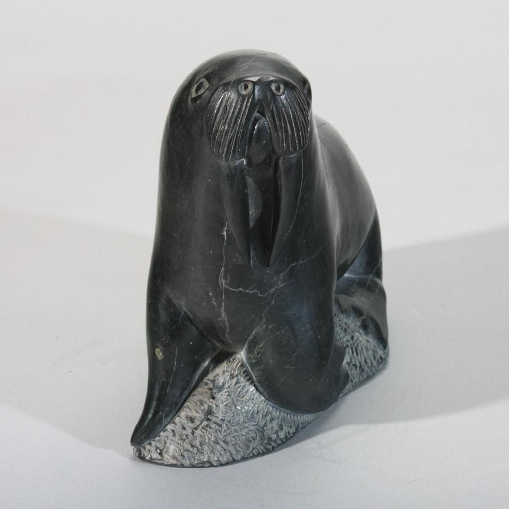 Eli Elijassiapik (1936) - Walrus