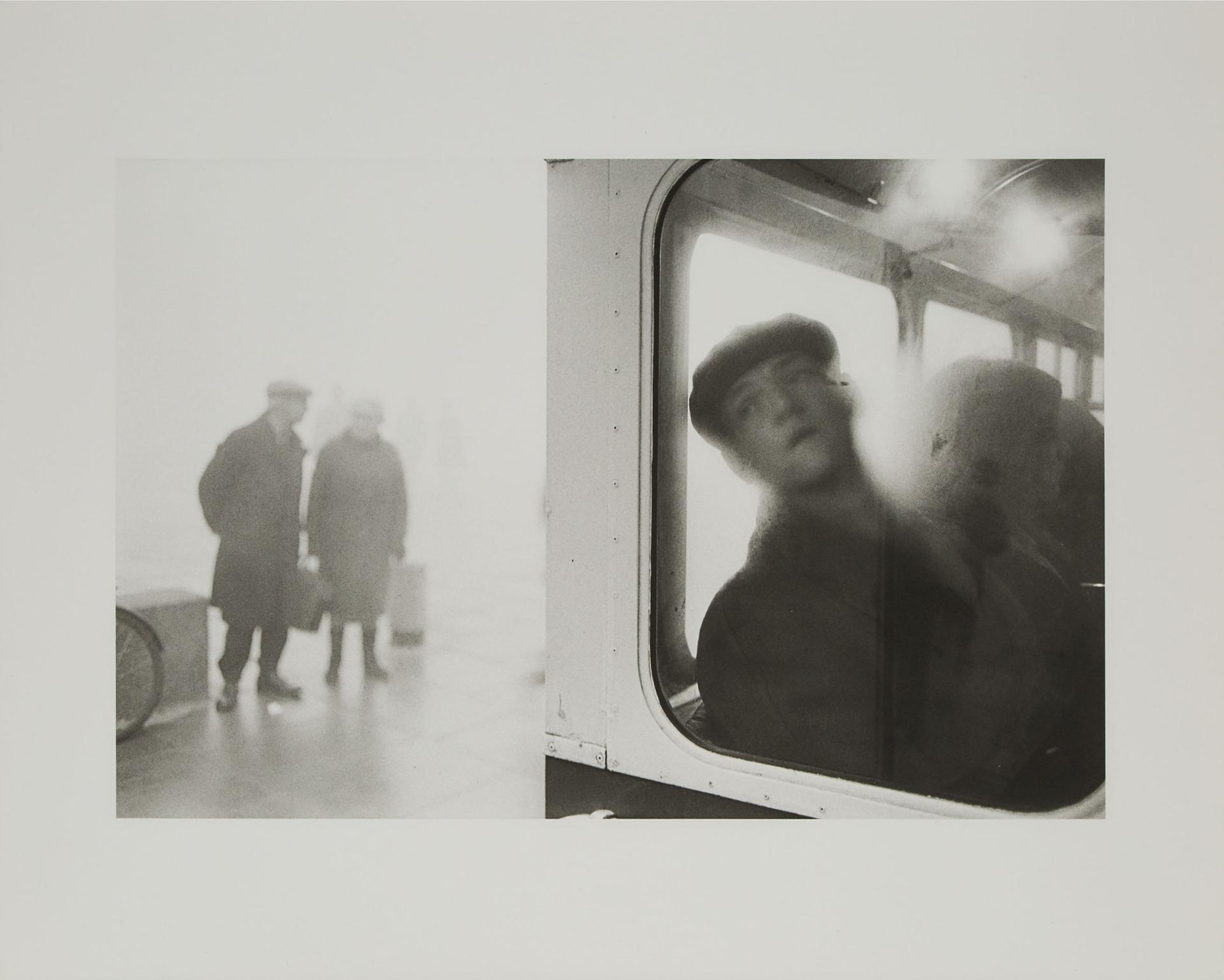 Gilles Peress - Rainy Day, City Central, Belfast, 1972 [gp7657]