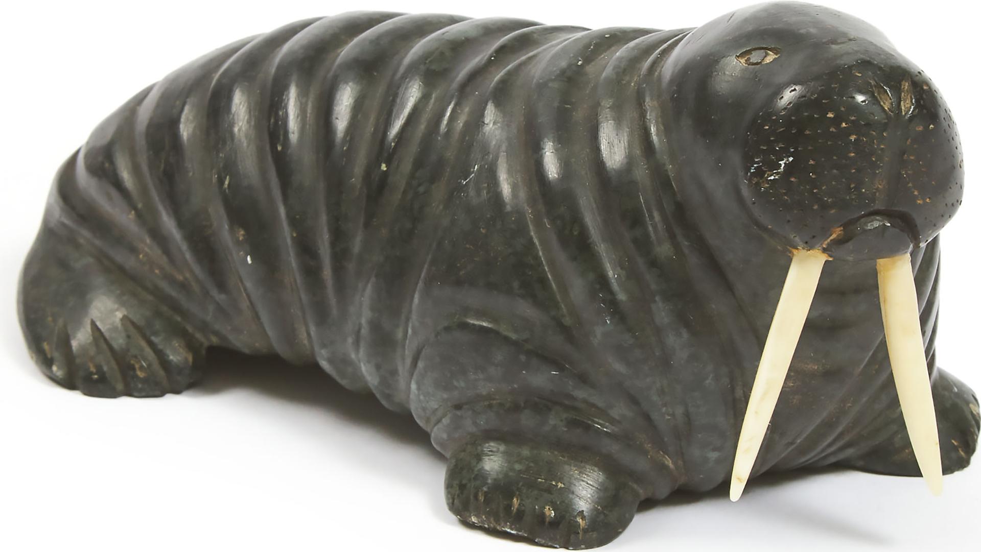 PETER NOWRA - Walrus