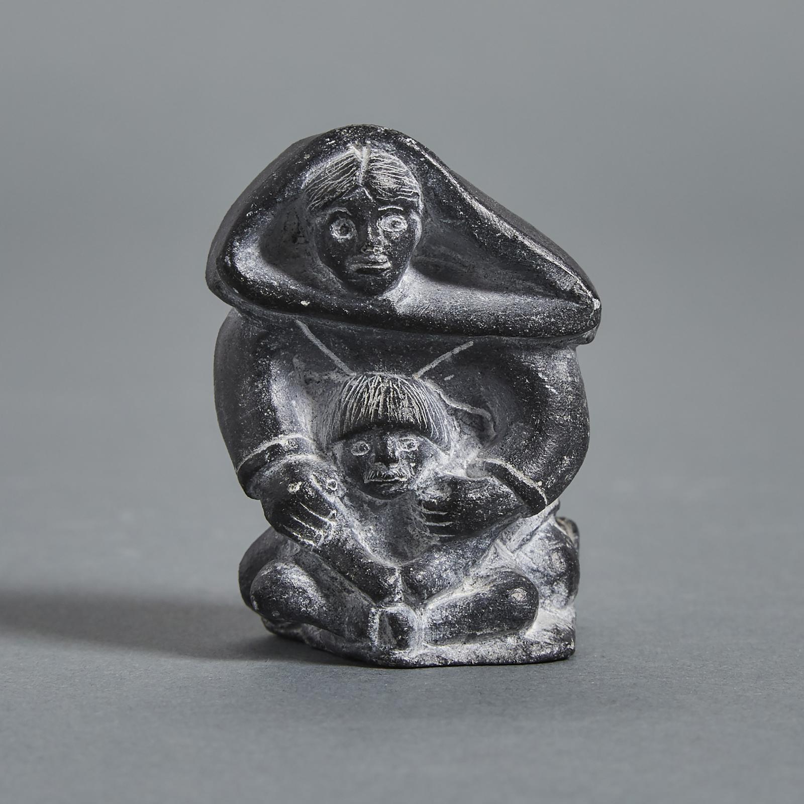 Davidialuk Alasua Amittu (1910-1976) - Crouching Mother And Child