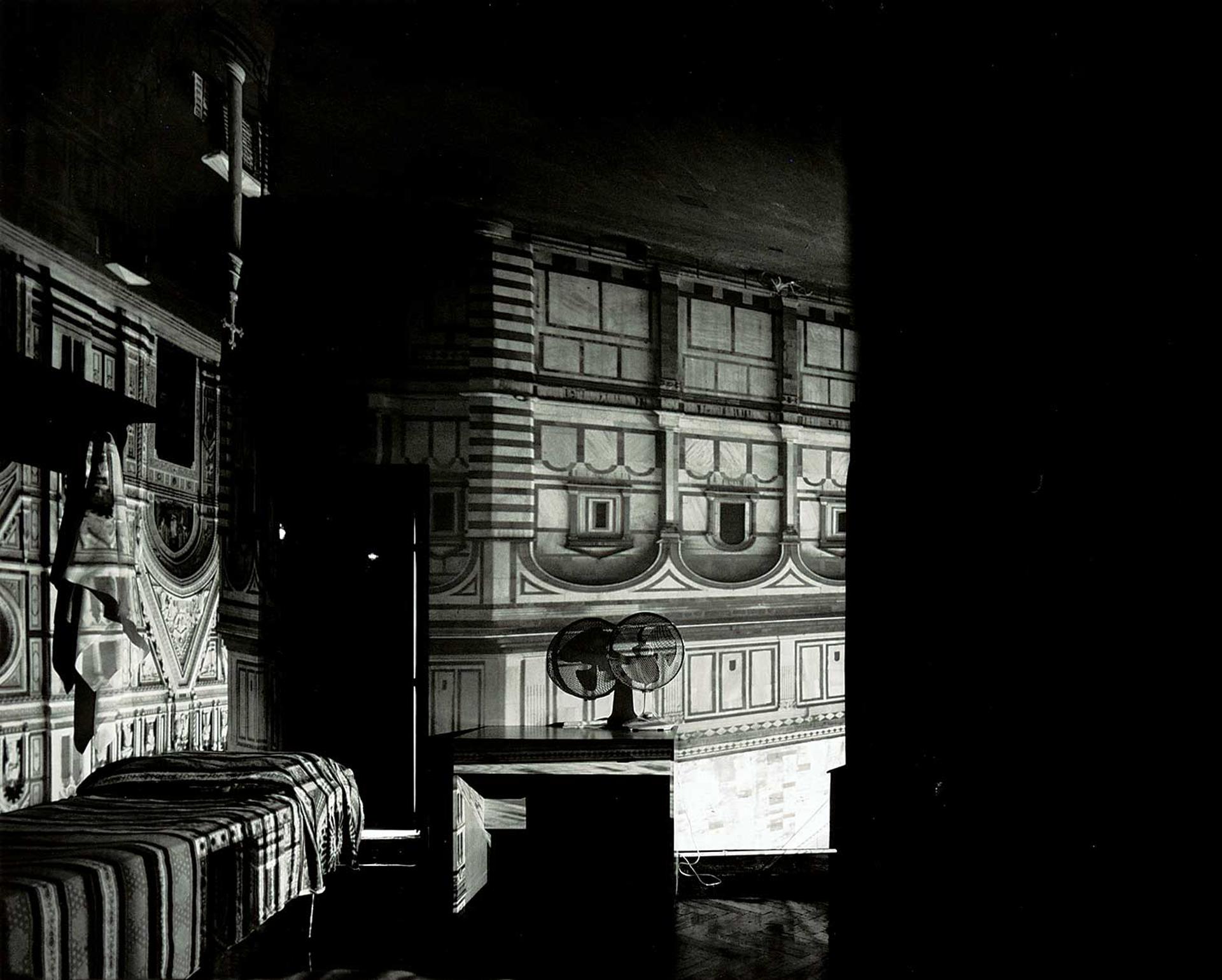 Abelardo Morell - Camera Obscura Image of the Florence Baptistry in Hotel Room #2/30