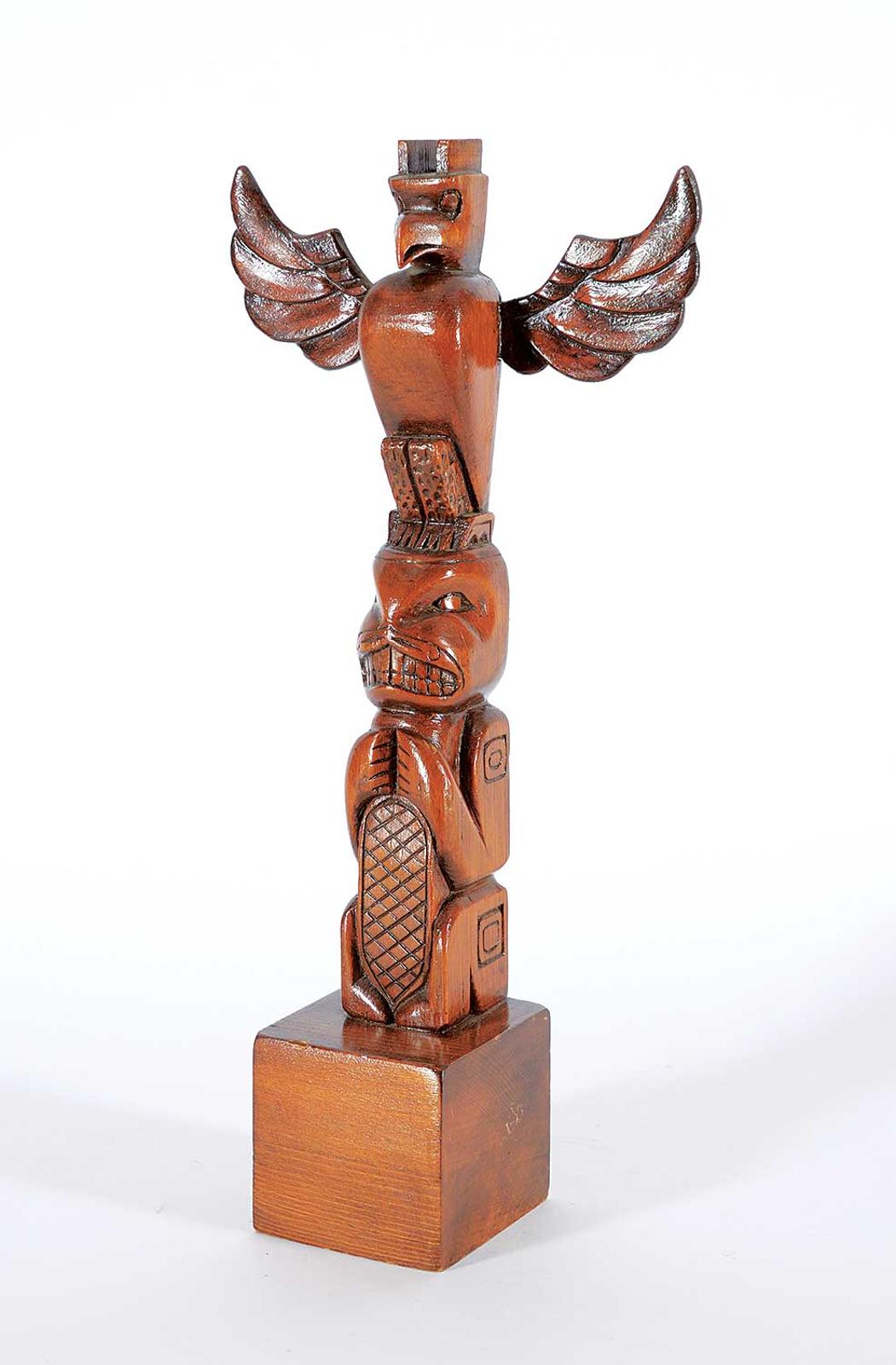 First Nations Basket School - Majestic Bird Totem