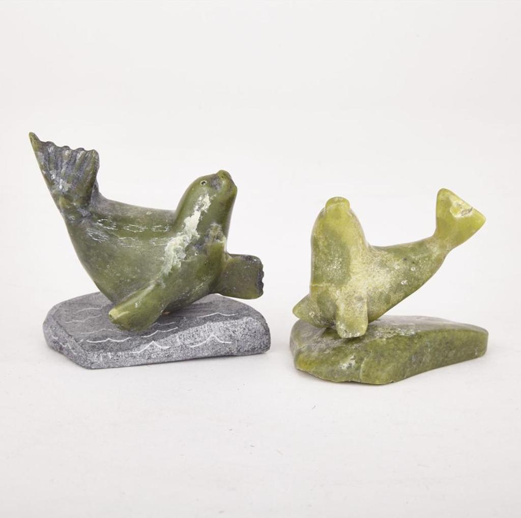 Johnny Luuku (1967) - Two Seals On Bases