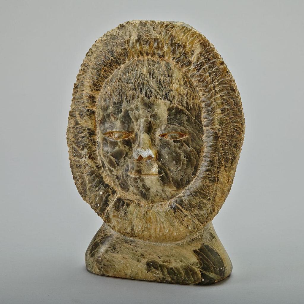 Mannumi Shaqu (1917-2000) - Face