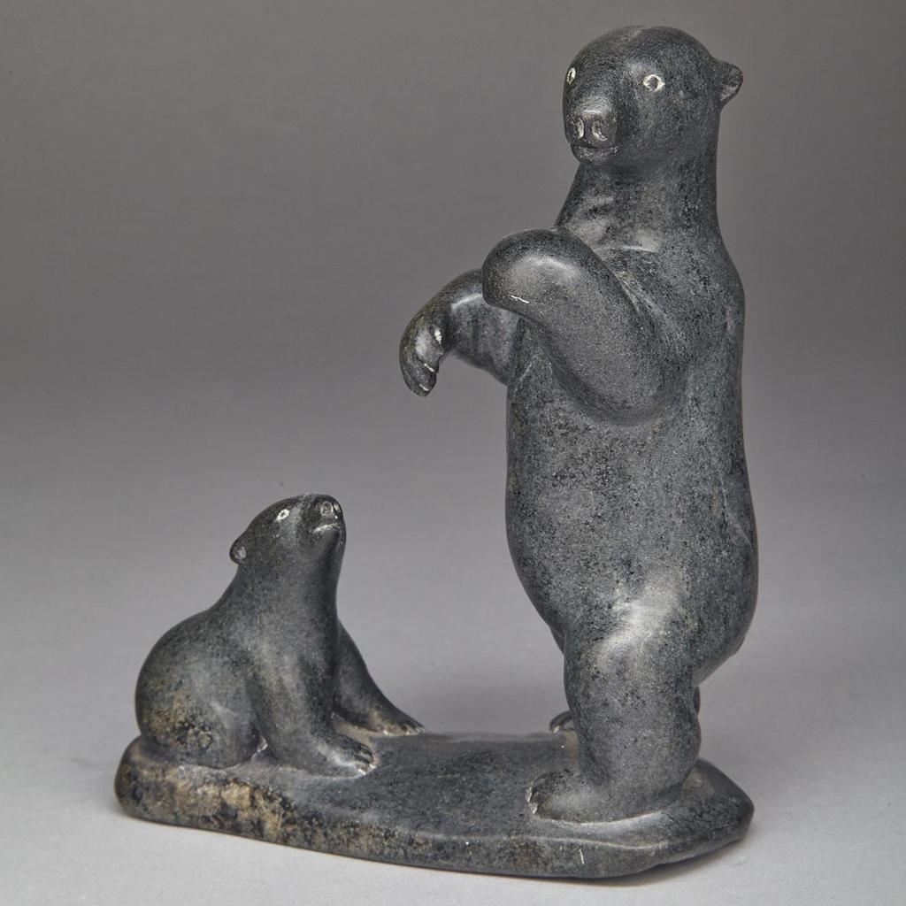 Juanisi Jakusi Itukalla (1949) - Polar Bear And Cub