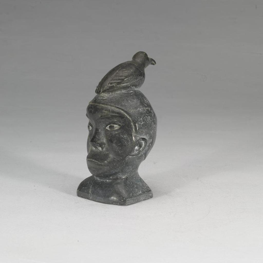 Noah Nowrakudluk (1916) - Bust Of Man With Bird On It