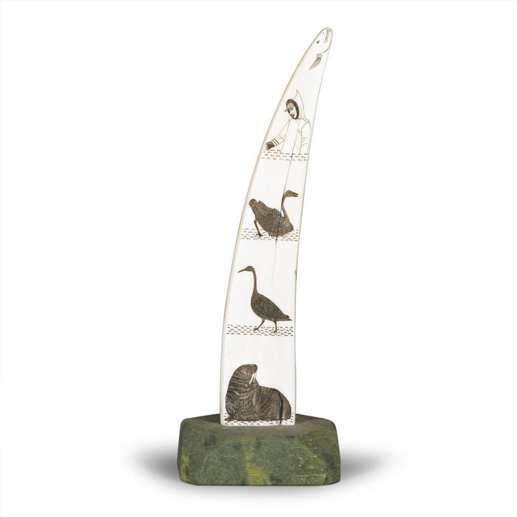 Davidee Itulu (1929-2006) - Etched Tusk On Base