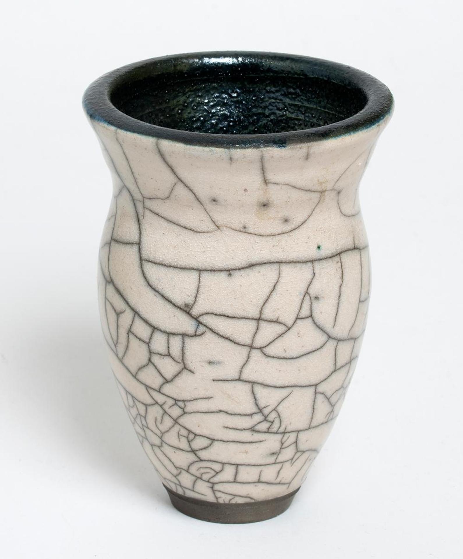 Tim Isaac (1962) - Raku Vase