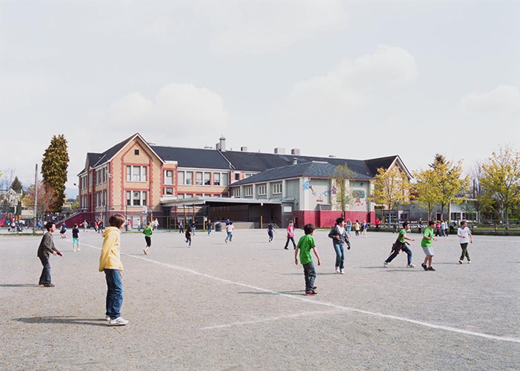 Jeff Wall (1946) - Schoolyard, Vancouver, Spring