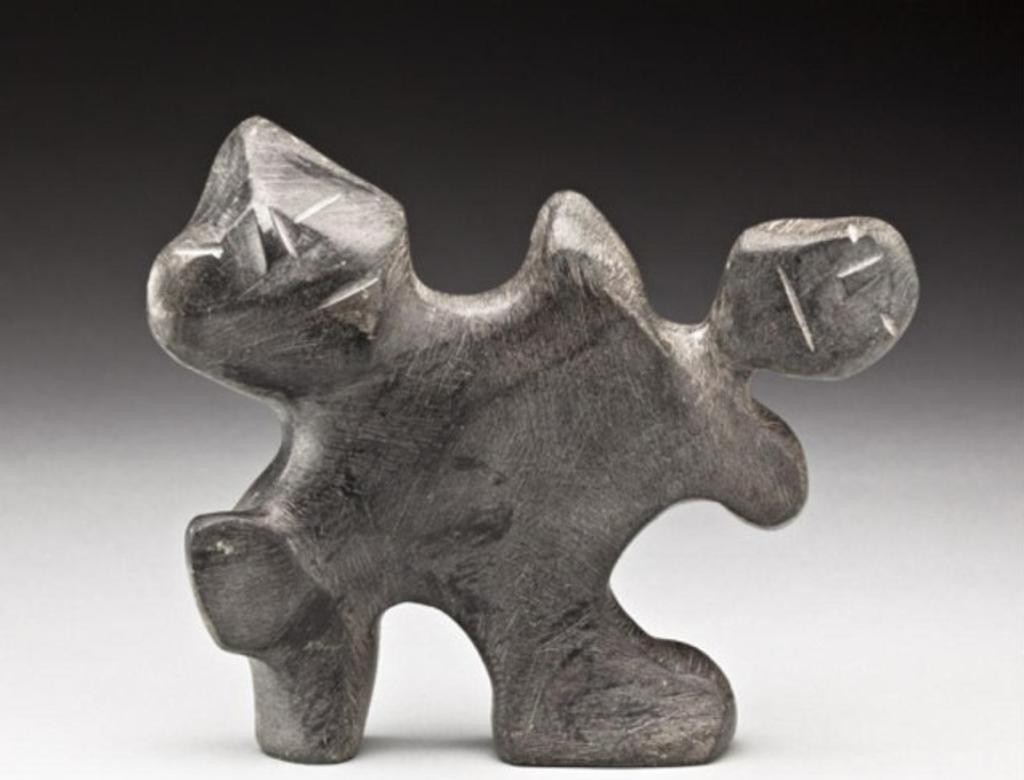 George Arlook Arluk (1949) - /BAKER LAKE/RANKIN INLET, Two Figures, ca. 1980, grey stone