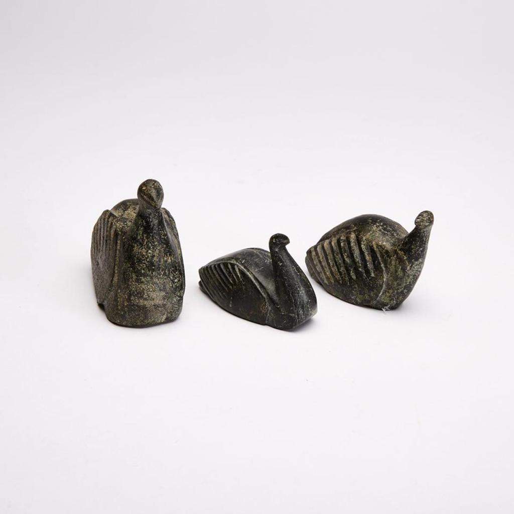 Laisa Qayuaryuk (1935-2008) - Family Of Birds