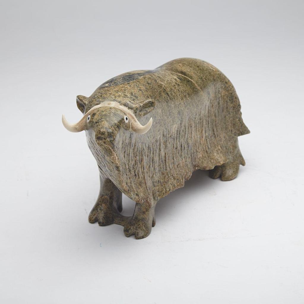 Nuveeya Ipellie (1920-2010) - Musk Ox