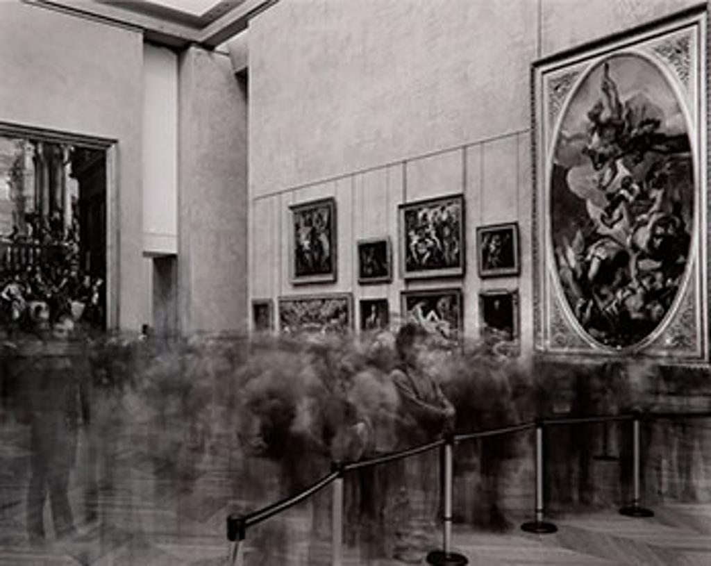 Matthew Pillsbury (1973) - Looking at La Joconde