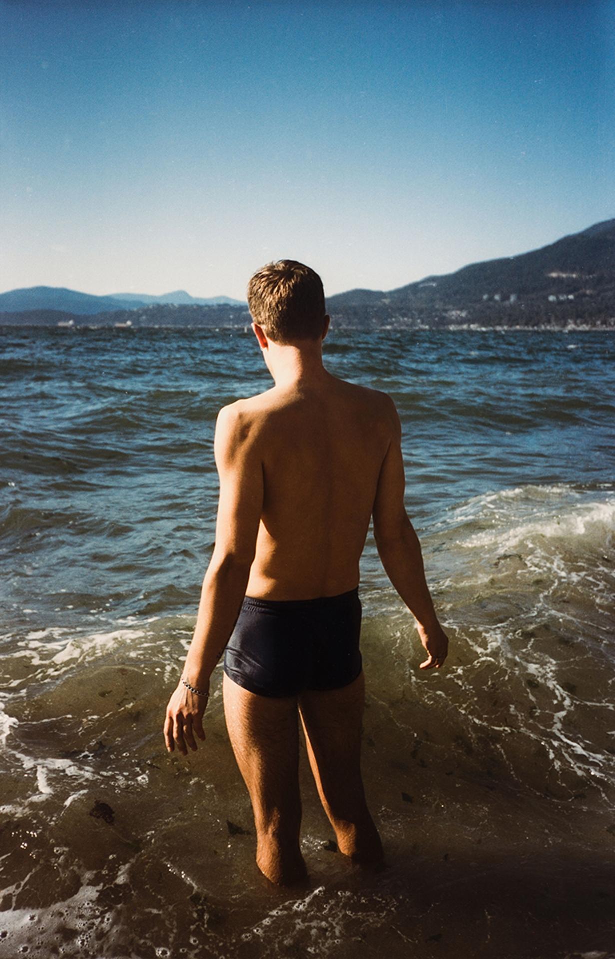 Tom Hsu (1988) - Back to Ocean