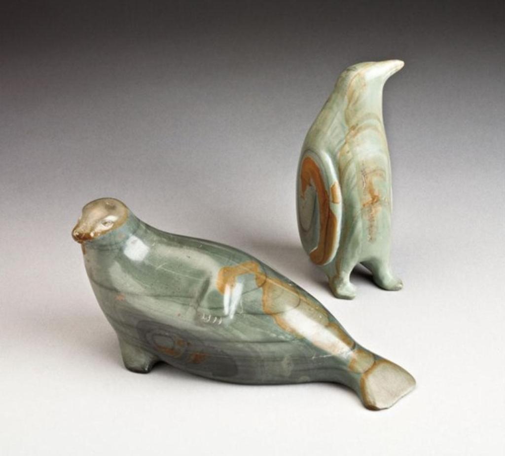Paniluk Qamanirq (1935) - Reclining seal