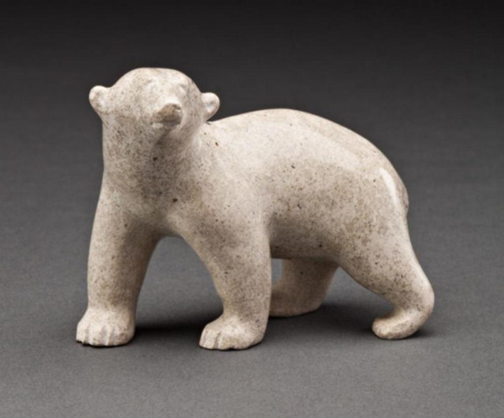 Henry Evaluardjuk (1923-2007) - Cream-coloured stone