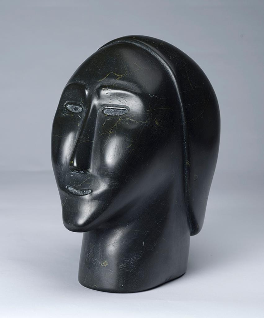 Tommy Nuvaqirq (1911-1982) - Head of a Woman